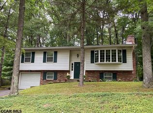 225 Oakley Dr, State College, PA