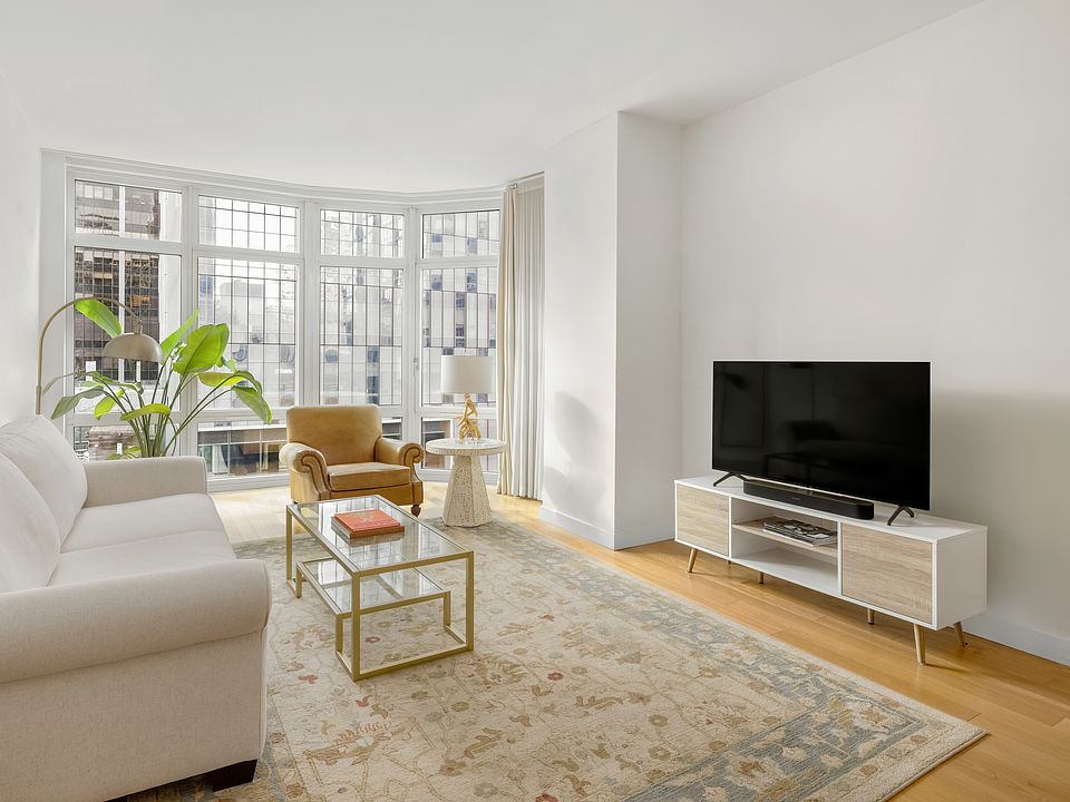 1st image of 555 W 59th St APT 9C