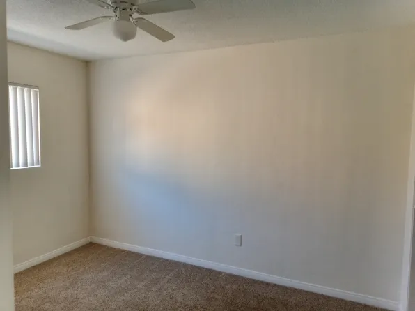 4289 Schoolridge Ln #C, La Mesa, CA 91941