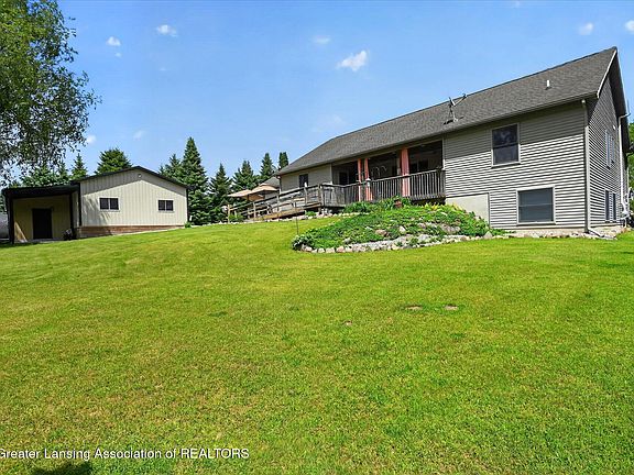 4th image of 3454 Parman Rd