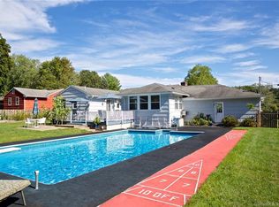 6 Thistle Rd, Norwalk, CT 06851