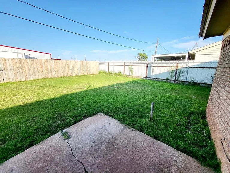 4016 Eastridge Dr — Photo 31