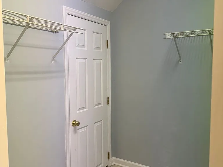 2105 Rail Ct — Photo 17