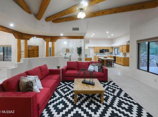 3981 N Jimsonweed Dr, Tucson, AZ 85749