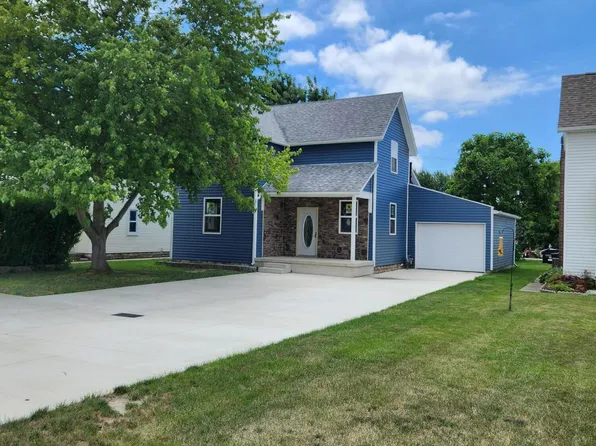 909 E Spring St, Saint Marys, OH 45885