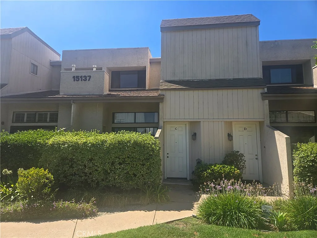 2 bed, 1541 sqft, $3,995 — Photo 1