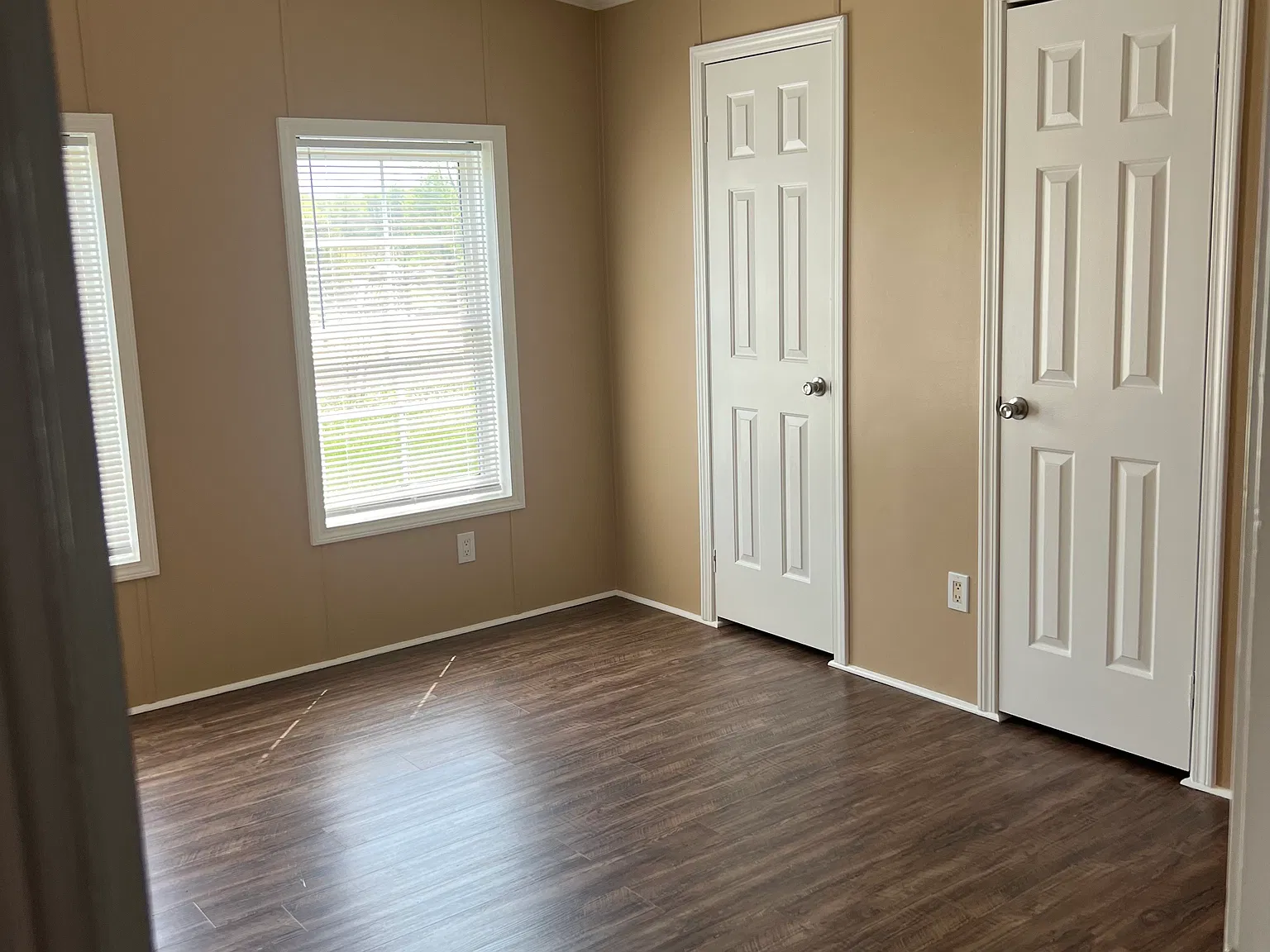 3 bed, 1288 sqft, $995 — Photo 4