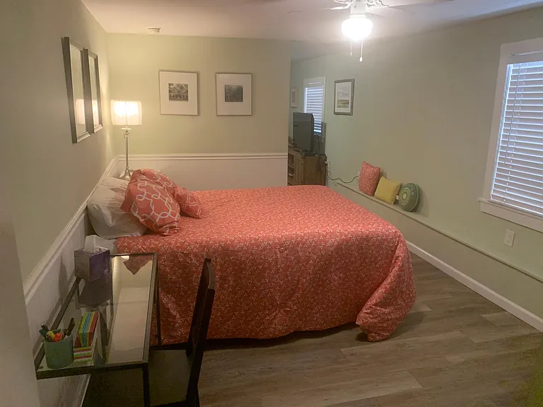 1710 F St #3 — Photo 7