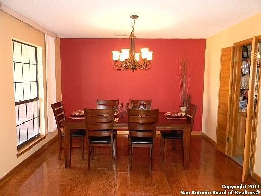 5th image of 229 Sandhill Dr