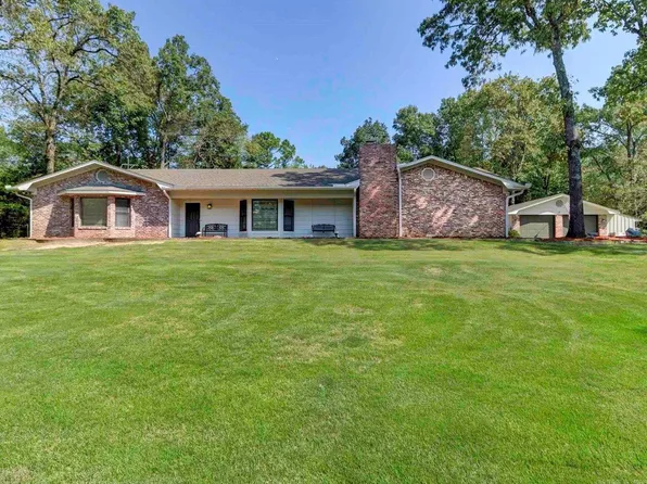 124 Parkway Pl, Pearcy, AR 71964