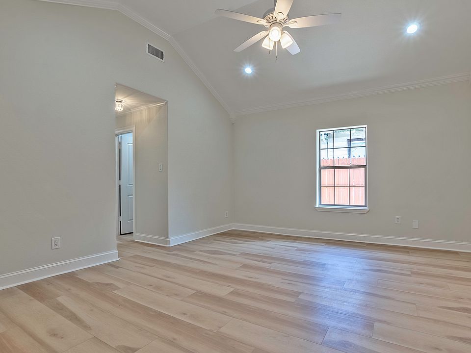 1st image of 616 Mount Auburn Ave