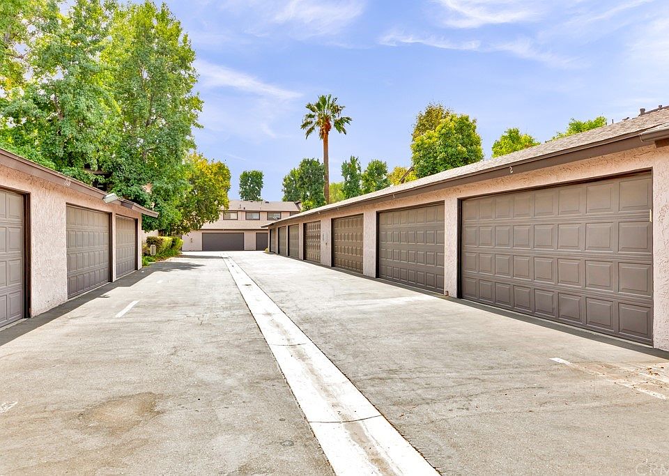 BIRCHWOOD CONDOMINIUMS 7510 Corbin Ave Reseda CA Zillow