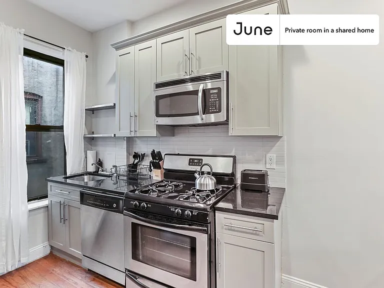 89 Kingston Ave #A — Photo 9