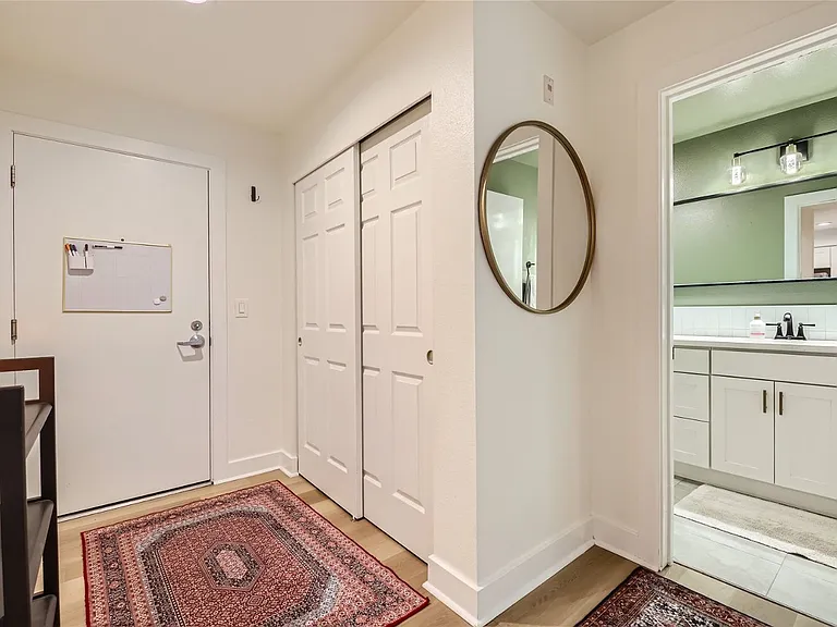 700 E Denny Way #209 — Photo 4