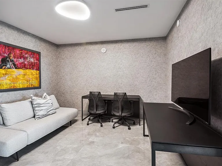 330 Sunny Isles Blvd #5-UPH04 — Photo 41
