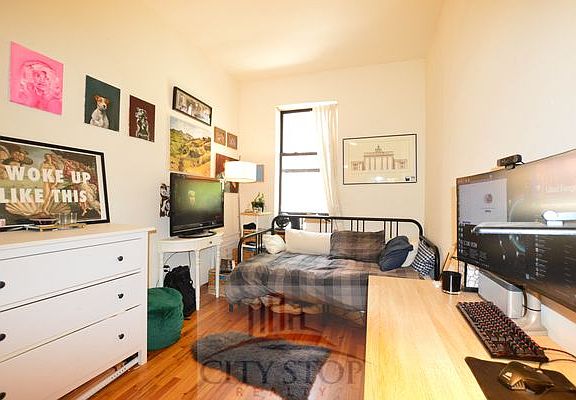 3rd image of 489 Columbus Ave APT 2C