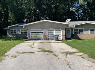 3921-3923 Reinhardt Dr, Saint Joseph, MI 49085