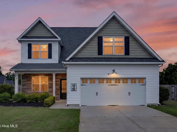 50 S Lord Wallace Court, Rocky Point, NC 28457