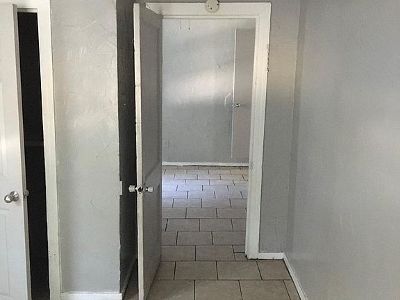 5th image of 1317 Lee Ave APT C