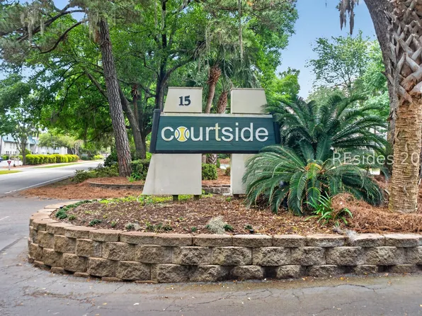 15 Deallyon Ave APT 67, Hilton Head Island, SC 29928