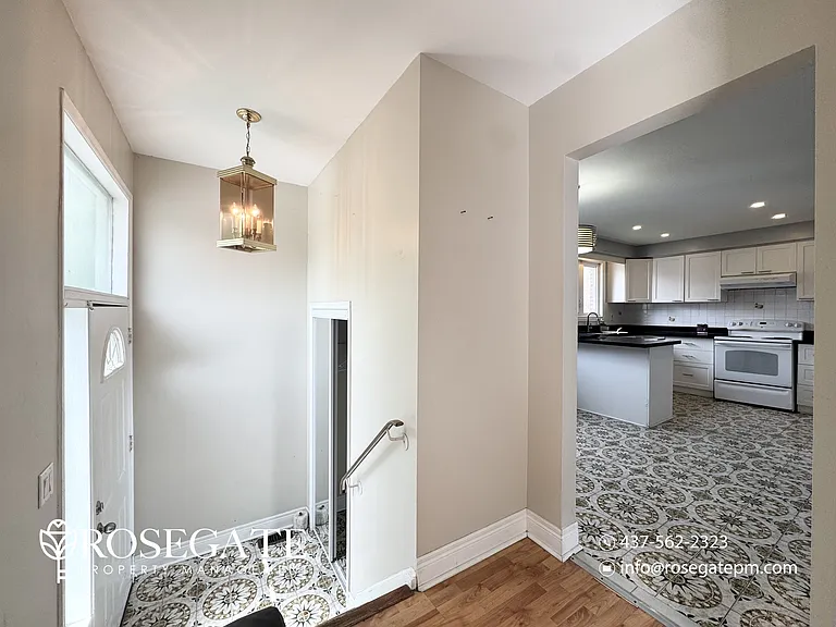 11 Roseville Dr #1 — Photo 7