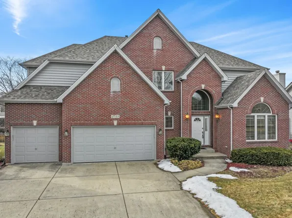2723 Willow Ridge Dr, Naperville, IL 60564