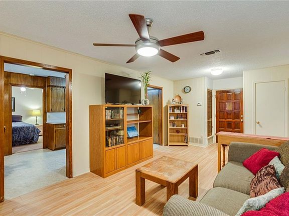 5th image of 909 Chattanooga Dr