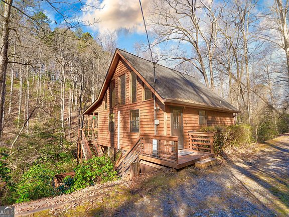 5th image of 416 Mill Stone Mountain Ln