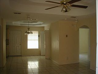 1st image of 1425 Acme Ln