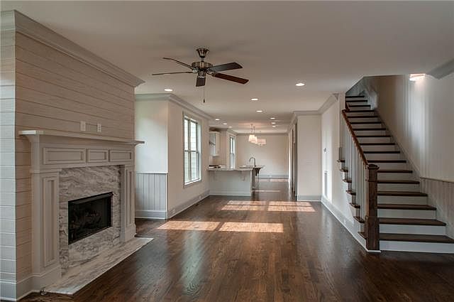 2nd image of 4709B Dakota Ave
