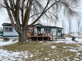 261 Green Acres Ln, Yakima, WA 98901