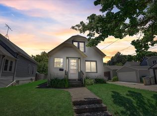 823 E Conway St, Milwaukee, WI 53207