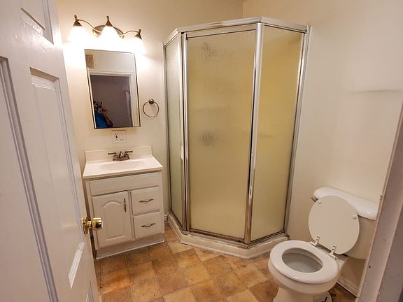 3rd image of 17215 Flallon Ave #2