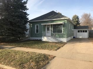 312 W 10th Ave, Mitchell, SD 57301