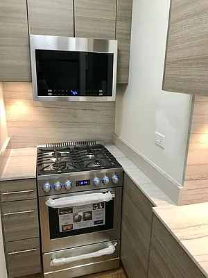 Rented by Stonehenge NYC LLC | media 3