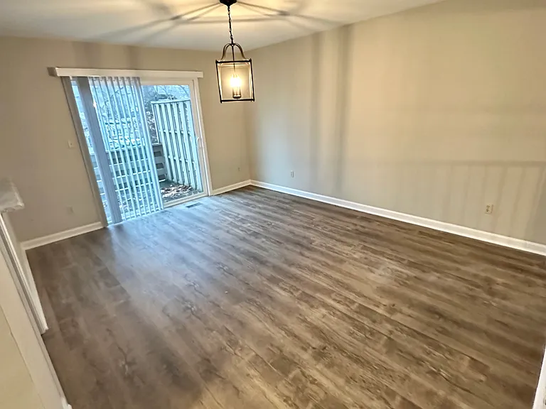3 Brookside Ln #3 — Photo 4