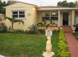 900 NW 132nd St, North Miami, FL 33168