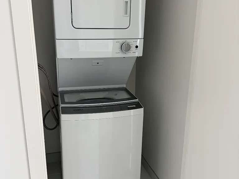 1185 Dupont St #2508 — Photo 10