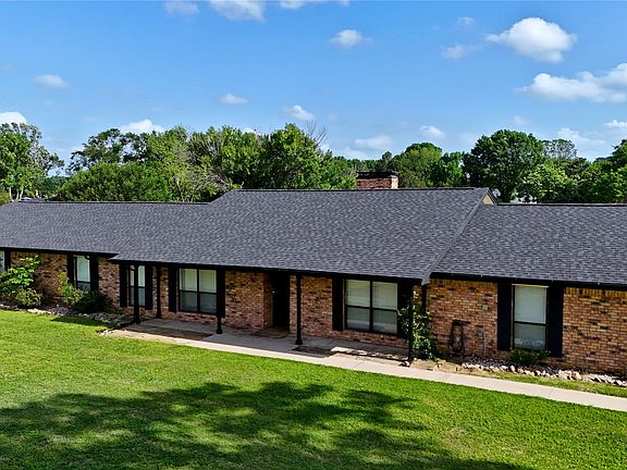 5th image of 106 Snyder Ranch Rd