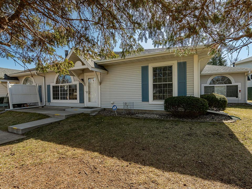 1st image of 1937 Cabernet Ln NW