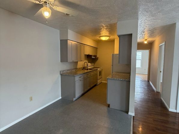 325 Cherrydale Ave Front 9