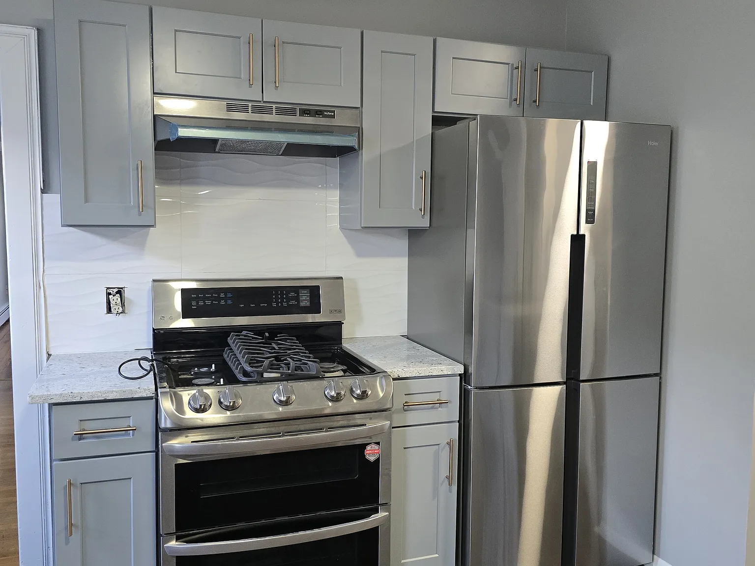 2 bed, $1,700 — Photo 3