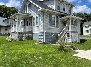 711 Rowena Dr, Ebensburg, PA