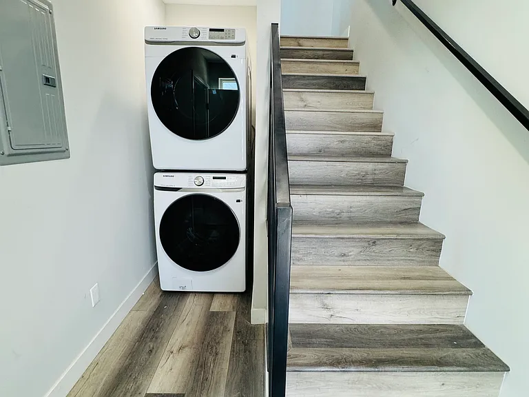 1301 N Kingsley Dr #19 — Photo 9