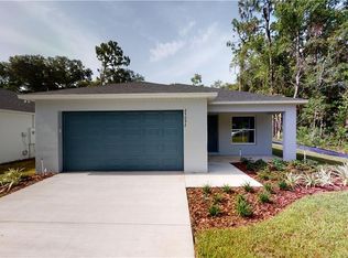 25092 Quaker Ridge Ave, Sorrento, FL 32776