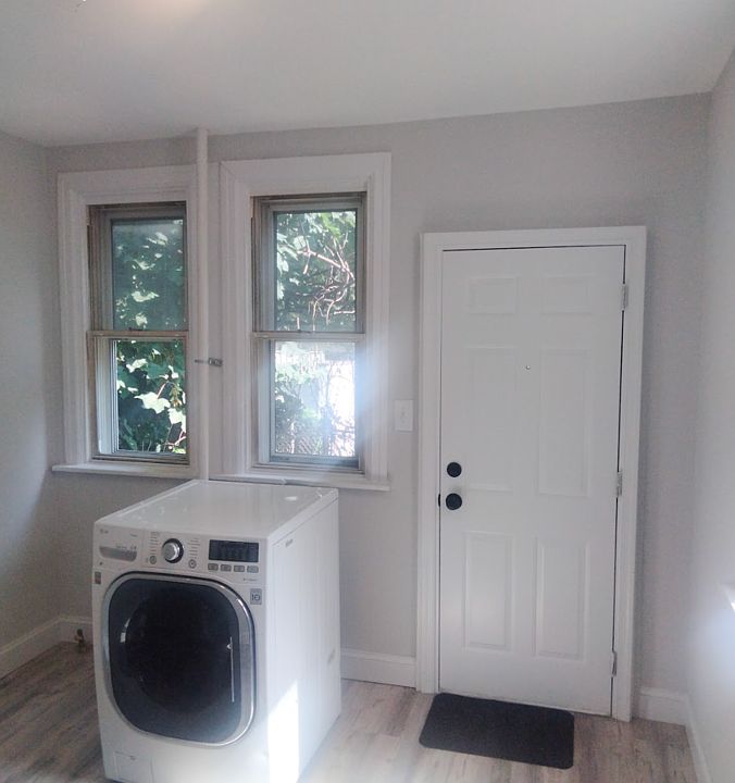 2nd image of 2169 Conlyn St #B