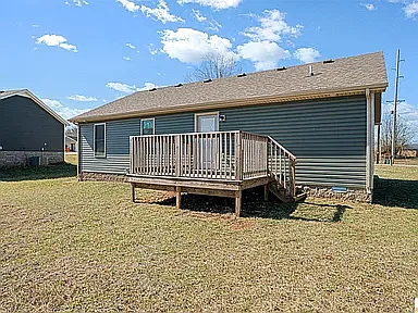452 Glenview Dr — Photo 2