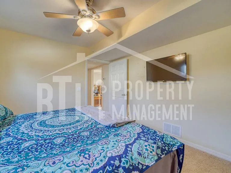 134 Lake Village Ln — Photo 34