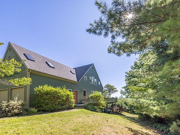 5th image of 7 Lexington Lane