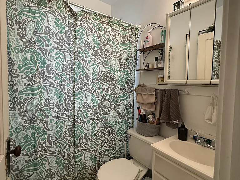 1439 Grand Ave #6 — Photo 22